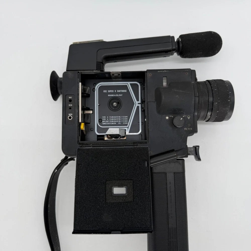 Sankyo Sound XL-320 Supertronic Super 8 Movie Camera SMU-233 Microphone Untested